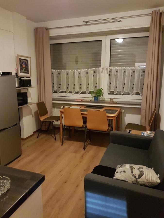 Apartments Nikol - Ludwigshafen Exteriör bild